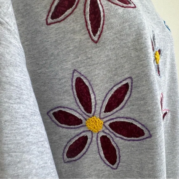 Boho Cottagecore Hand Embroidered Floral Sweatshirt One of a Kind Women’s L - Picture 6 of 10